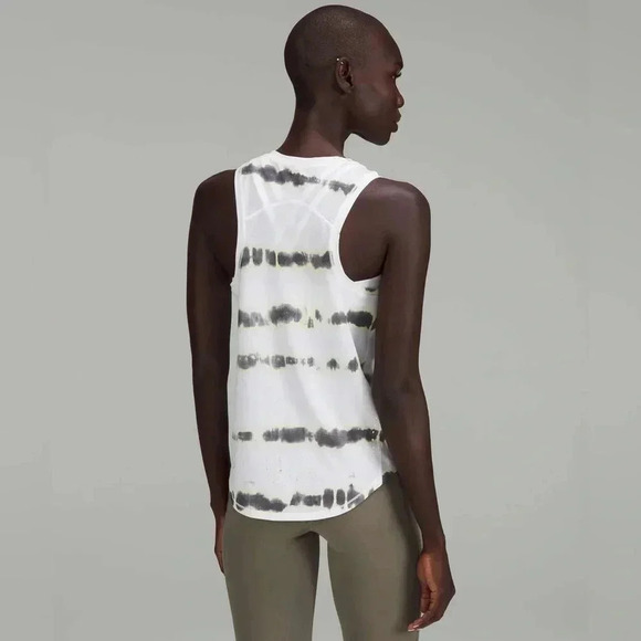 Lululemon High-Neck Running and Training Tank Top
Transverse Yellow Multi - Picture 1 of 8